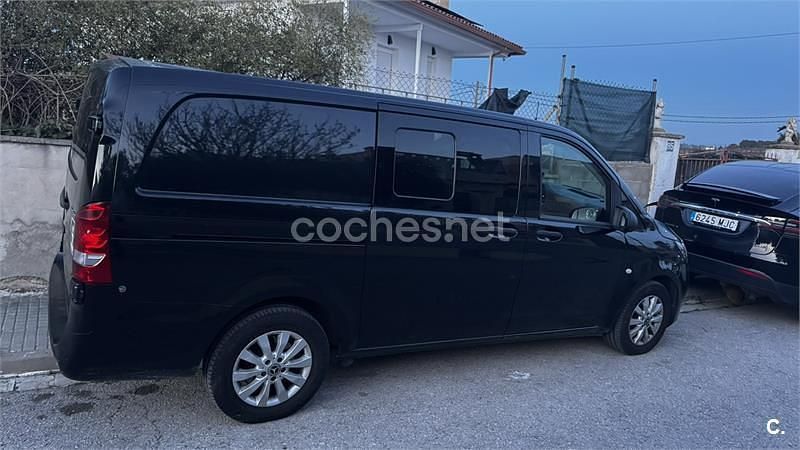 Usado Mercedes Vito Marco Polo 88 CV (64 kW) 2018 Negro Van