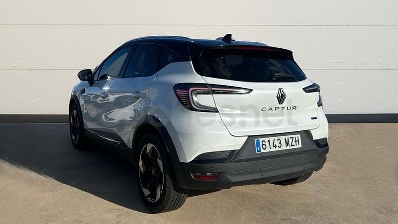 Usado Renault Captur Techno 145 CV (106 kW) 2025 Blanco SUV