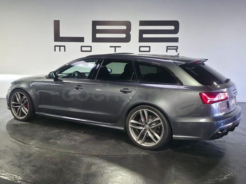 Usado Audi RS6 560 CV (411 kW) 2015 Gris / plata Familiar