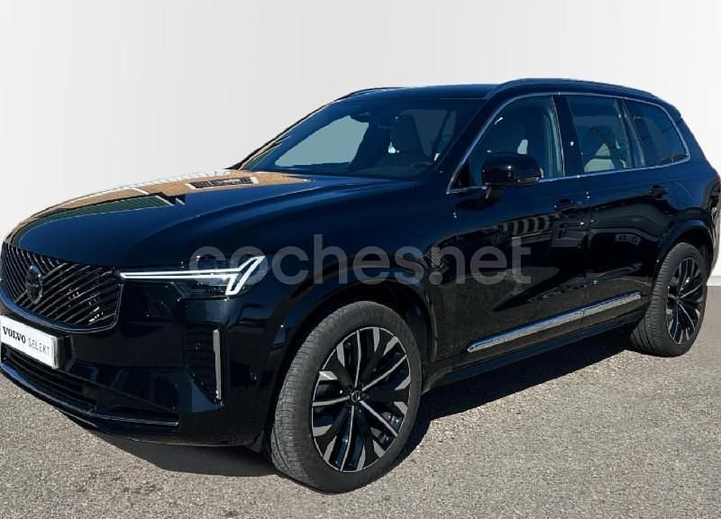 Negro Usado 2025 Volvo XC90 Plus SUV | 67.900 € - Imagen 1/4