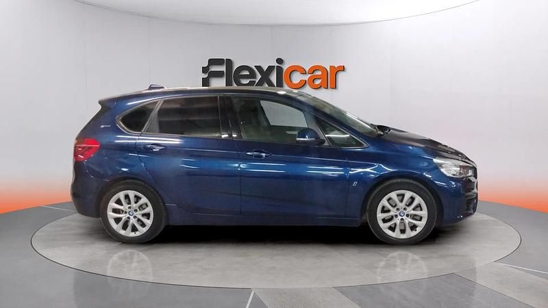 Usado BMW 225 Active Tourer iPerformance 224 HP (164 kW) 2019 Azul Monovolume
