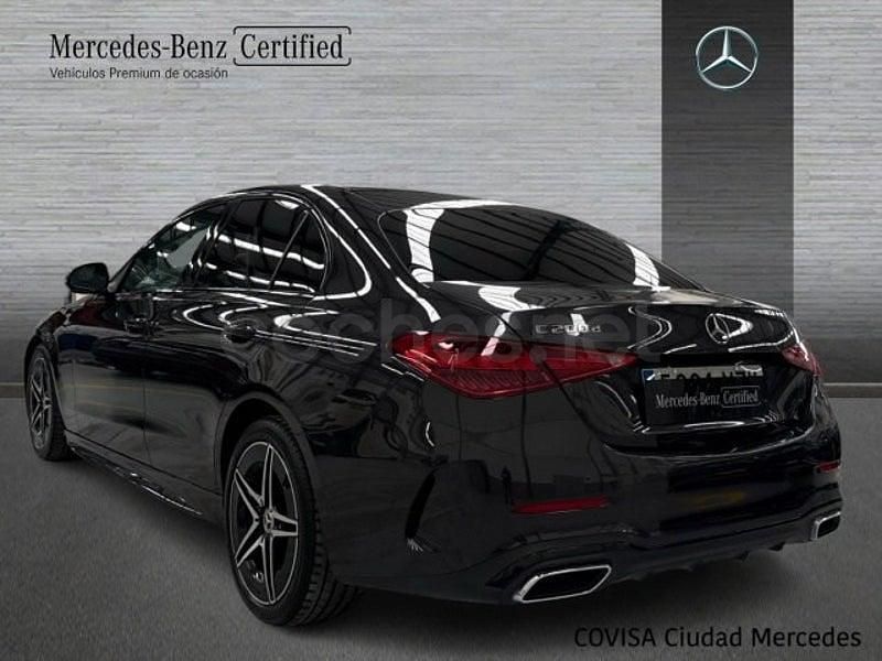 Usado Mercedes C200 163 CV (119 kW) 2025 Gris / plata Berlina