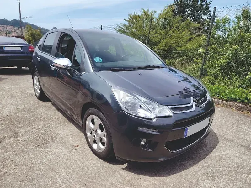 Usado Citroën C3 82 CV (60 kW) 2014 Gris / plata Berlina