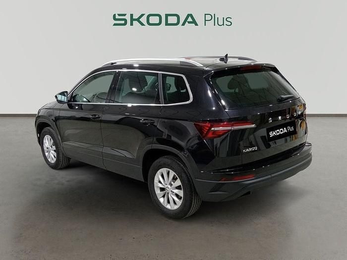 Usado Skoda Karoq Selection 150 CV (110 kW) 2024 Negro SUV