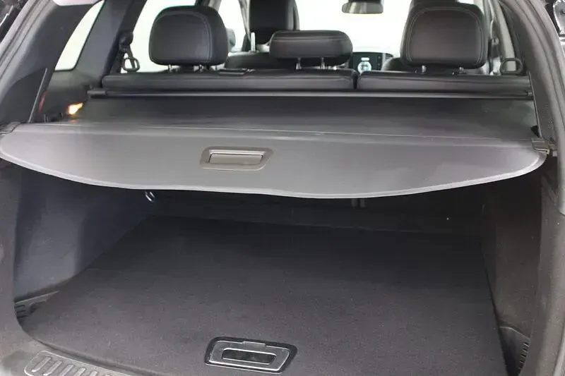 Usado Renault Koleos Zen 175 CV (128 kW) 2018 Negro SUV