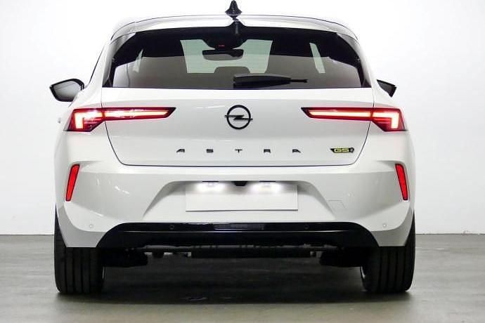 Usado Opel Astra GSe 227 CV (166 kW) 2023 Blanco Utilitario