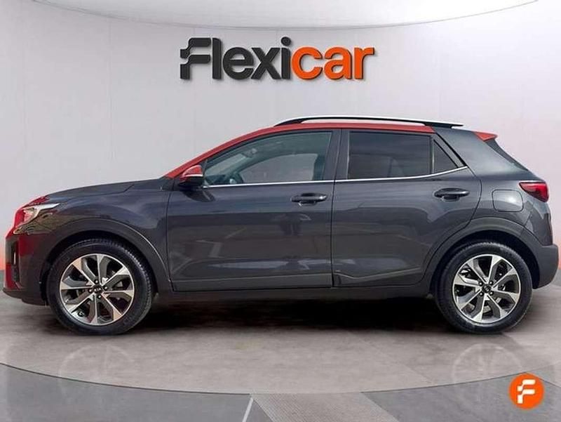 Usado Kia Stonic 101 CV (74 kW) 2019 Negro SUV