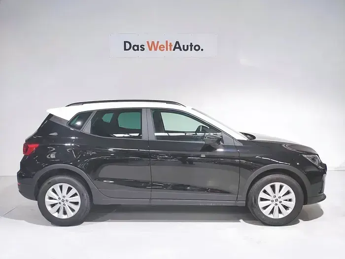 Usado Seat Arona Style 115 CV (84 kW) 2025 Negro SUV