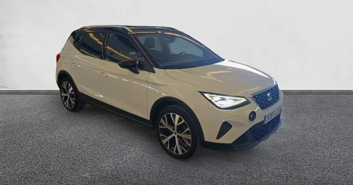 Usado Seat Arona Xperience 110 CV (80 kW) 2022 SUV