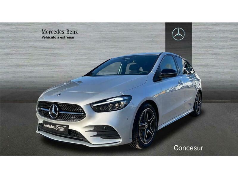 Usado Mercedes B200 AMG line 163 CV (119 kW) 2024 Gris Monovolumen