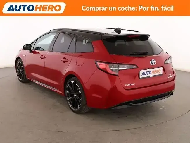 Usado Toyota Corolla Sport 180 CV (132 kW) 2022 Rojo Familiar