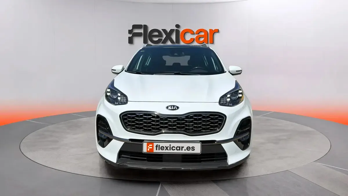 Usado Kia Sportage GT-Line 136 CV (100 kW) 2019 Blanco SUV