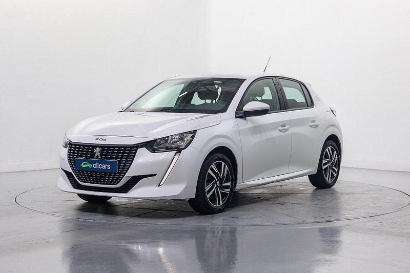 Usado Peugeot 208 Allure 100 CV (73 kW) 2019 Blanco Utilitario