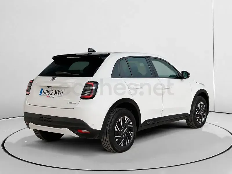 Usado Fiat 600 100 CV (73 kW) 2024 Blanco SUV