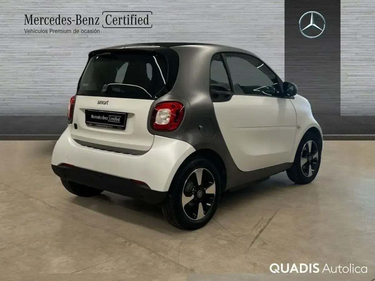 Usado Smart ForTwo Electric Drive 60 kW (82 CV) 2021 Gris Coupe