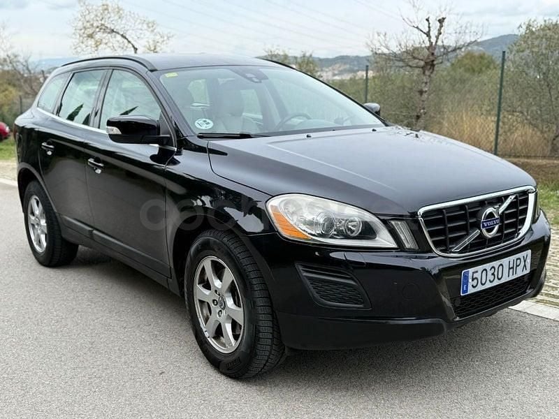 Usado Volvo XC60 Momentum 163 CV (119 kW) 2013 Negro SUV