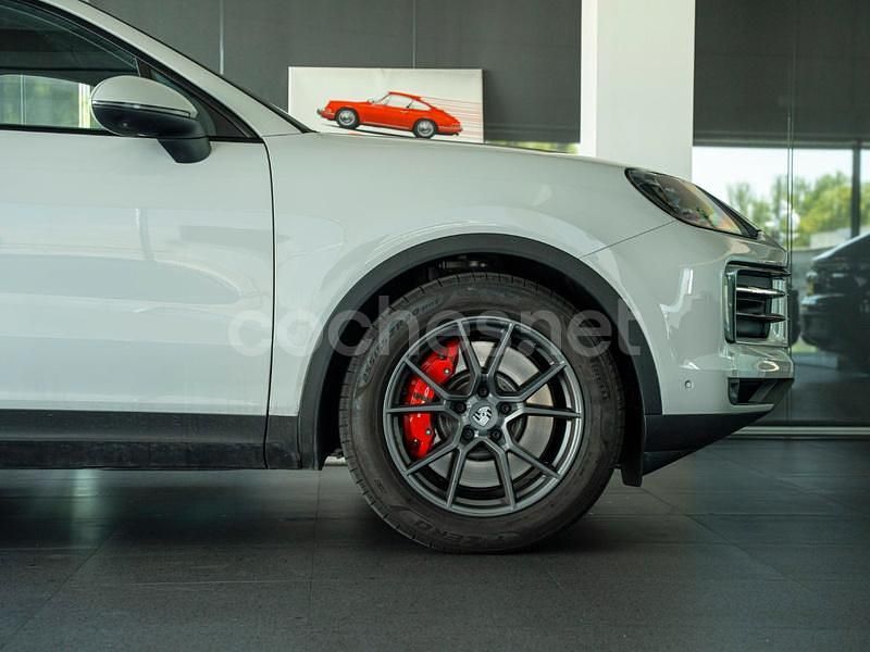 Usado Porsche Cayenne 474 CV (348 kW) 2025 Blanco SUV