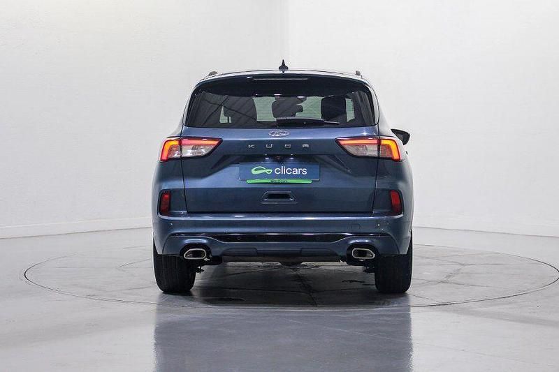 Usado Ford Kuga ST-Line 150 CV (110 kW) 2022 Azul SUV
