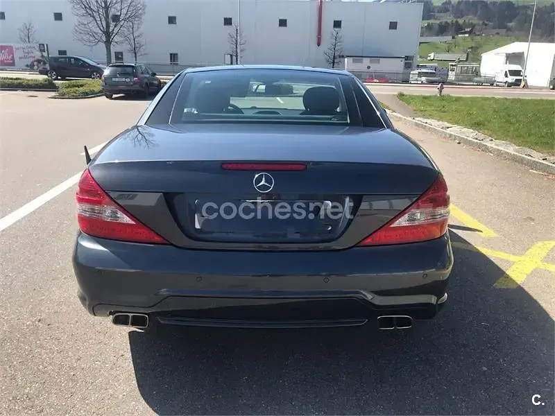 Usado Mercedes SL350 315 CV (231 kW) 2011 Gris / plata Descapotable