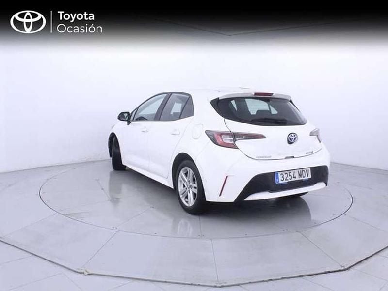 Usado Toyota Corolla Active 122 CV (89 kW) 2023 Blanco Utilitario