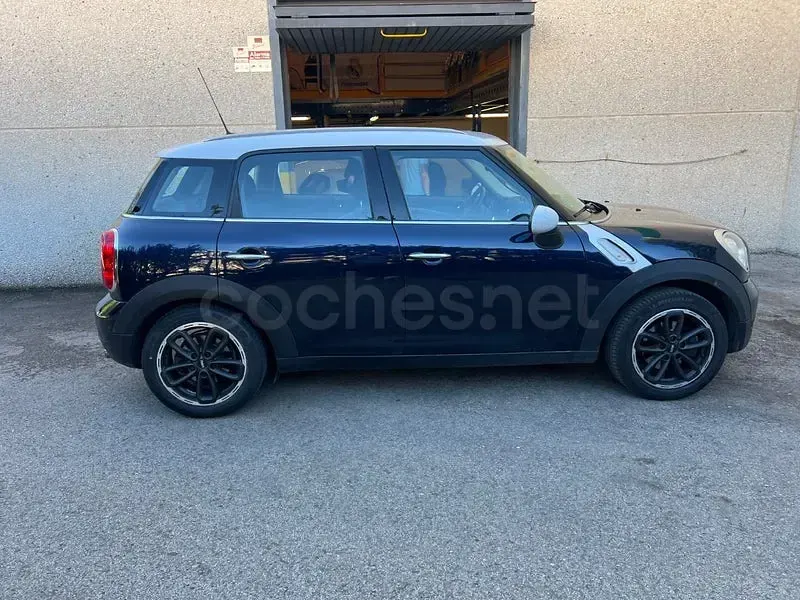 Usado Mini Cooper D Countryman 112 CV (82 kW) 2016 Azul SUV