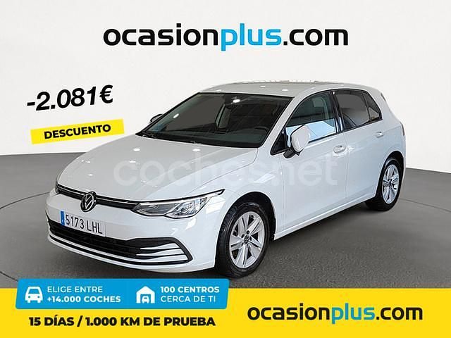 Blanco Usado 2020 VW Golf VIII Life Berlina | 22.900 € (Un poco caro) - Imagen 1/4