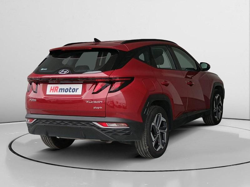 Usado Hyundai Tucson Style 232 CV (170 kW) 2022 Rojo SUV