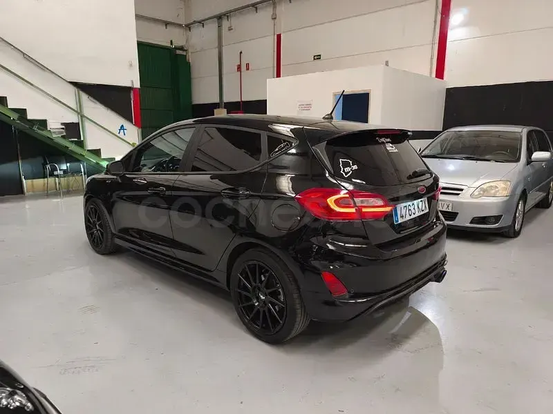 Usado Ford Fiesta ST-Line 140 CV (102 kW) 2019 Negro Utilitario