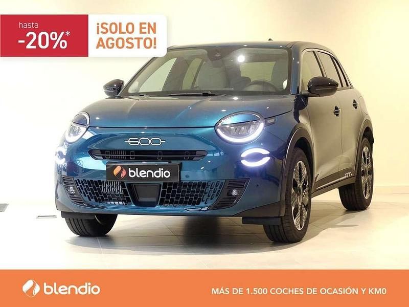 Verde Usado 2024 Fiat 600 La Prima Berlina | 23.172 € - Imagen 1/4