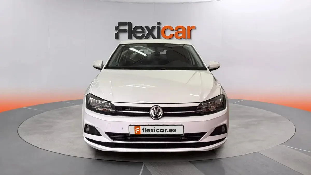 Usado VW Polo Advance 95 CV (69 kW) 2018 Blanco Utilitario