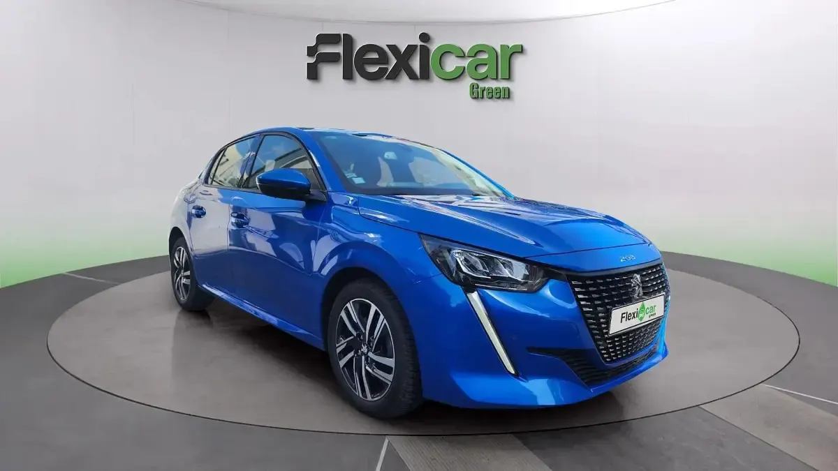 Usado Peugeot 208 Allure 101 CV (74 kW) 2020 Utilitario