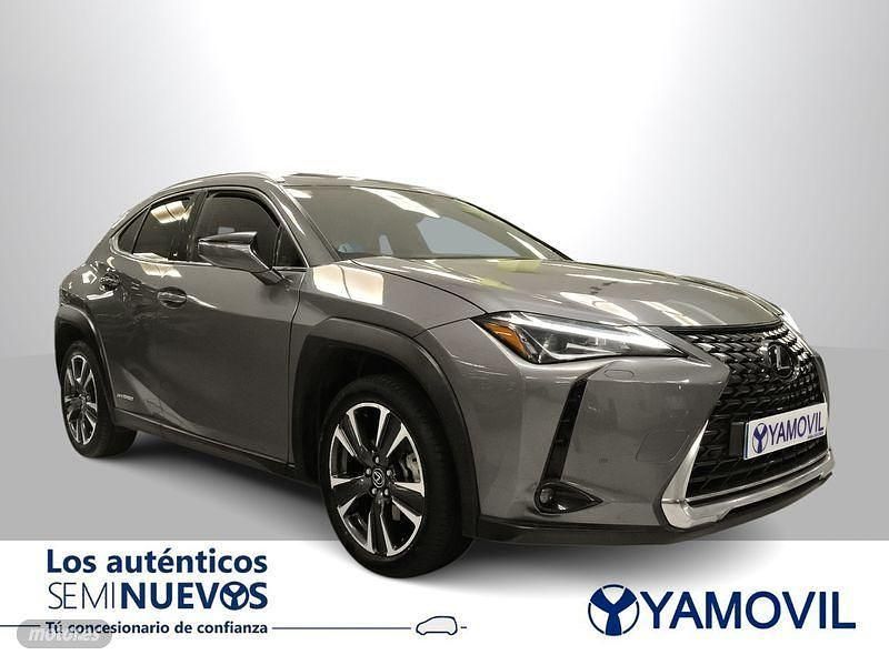 Usado Lexus UX 250h Executive Line 184 CV (135 kW) 2020 Gris SUV