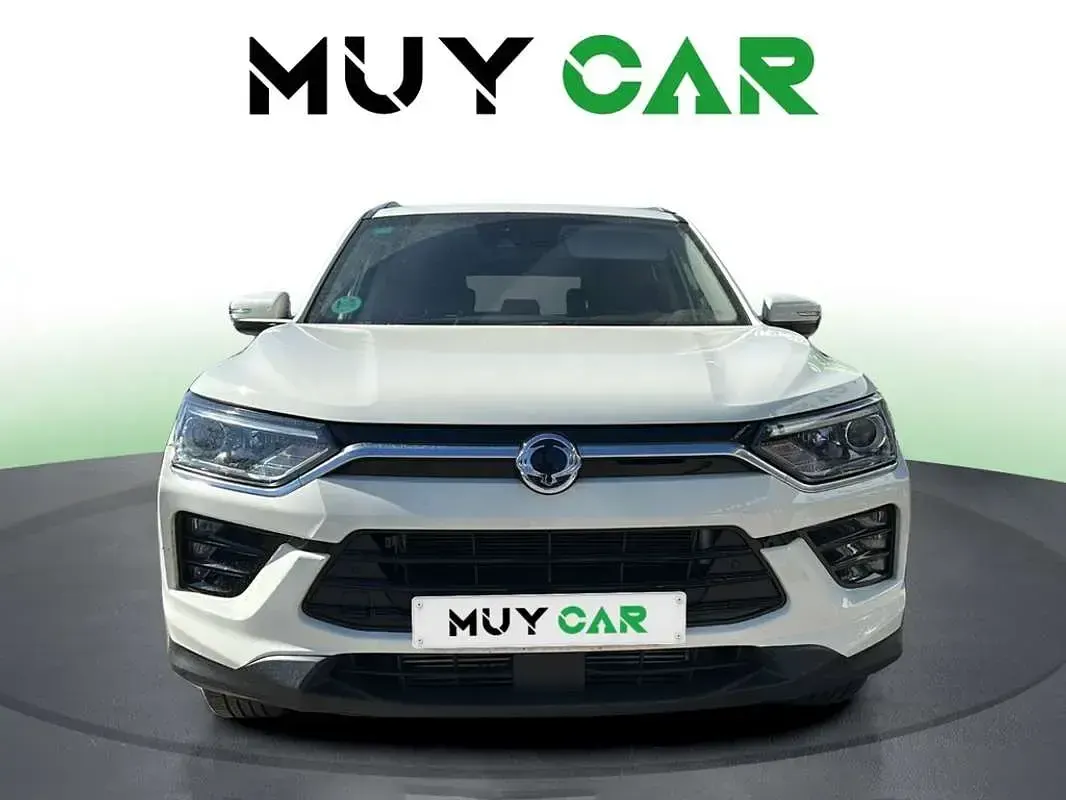 Usado SsangYong Korando 148 CV (108 kW) 2022 Blanco SUV