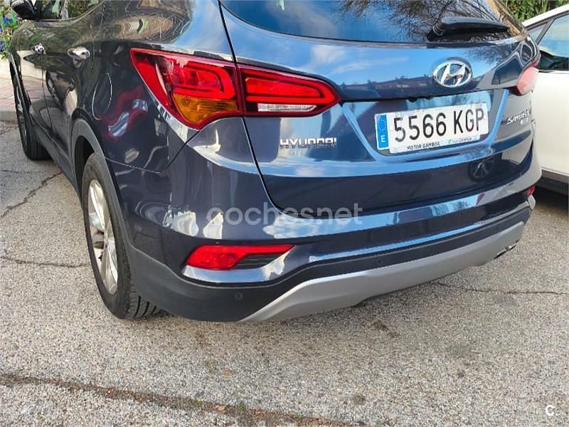 Usado Hyundai Santa Fe 200 CV (147 kW) 2018 Gris / plata SUV