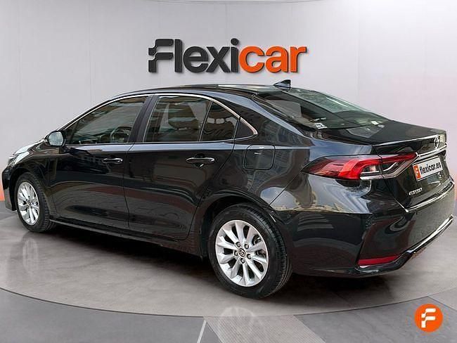 Usado Toyota Corolla Active 140 CV (102 kW) 2023 Negro Berlina