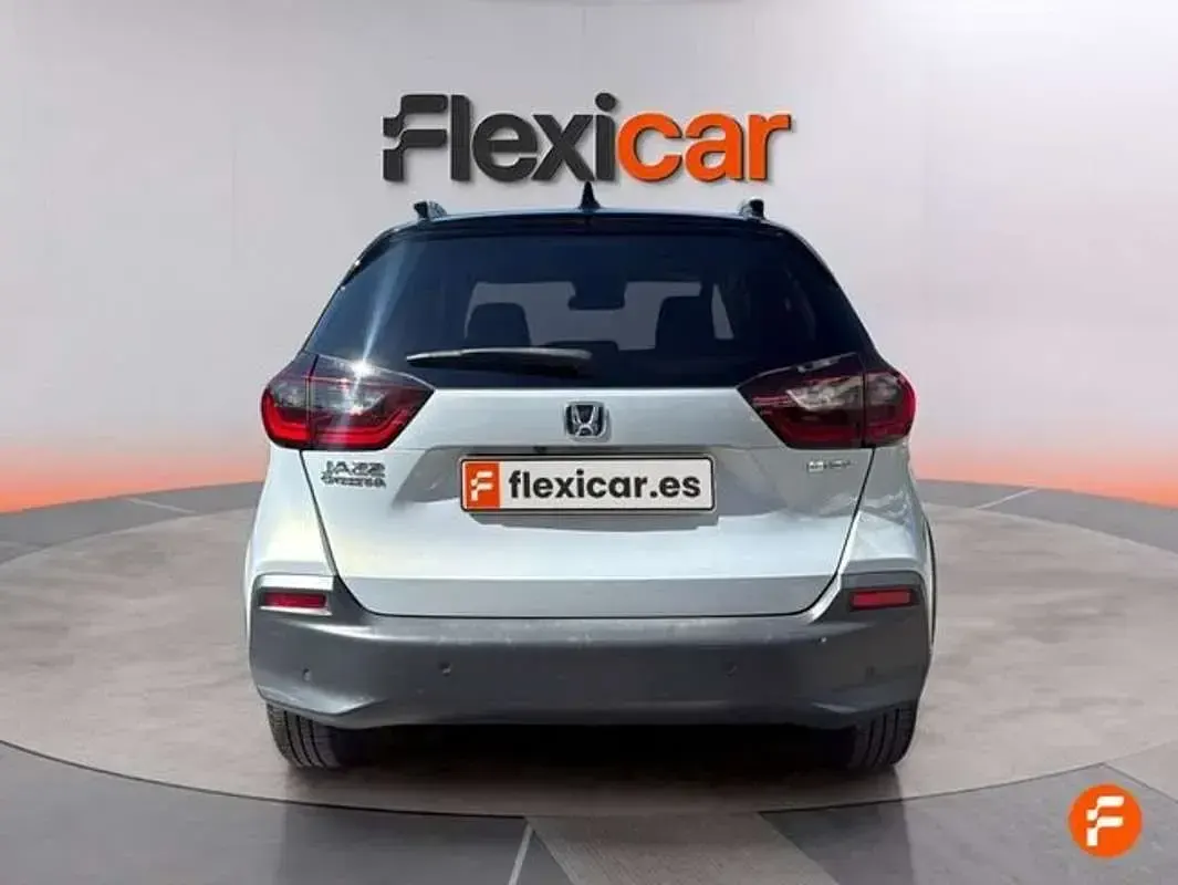 Usado Honda Jazz 109 CV (80 kW) 2022 Blanco Utilitario