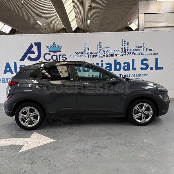 Usado Hyundai Kona 120 HP (88 kW) 2022 Cinzento SUV