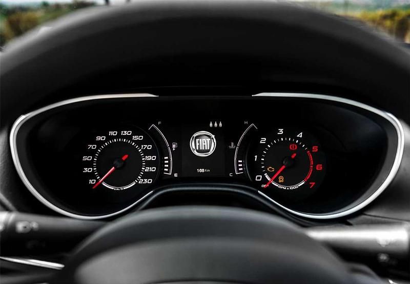 Usado Fiat Tipo Easy 95 CV (69 kW) 2018 Beige Utilitario