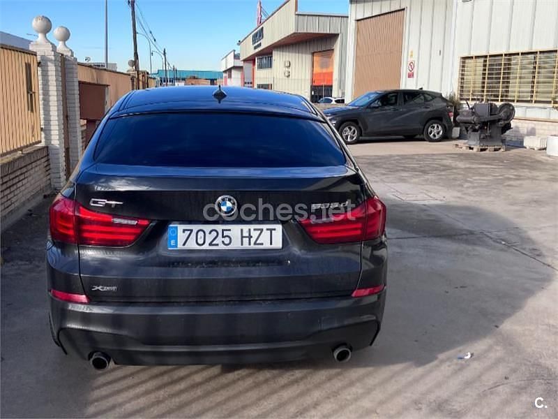 Usado BMW 535 Gran Turismo 313 CV (230 kW) 2014 Gris / plata Berlina