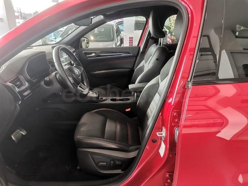 Usado Renault Arkana RS Line 145 CV (106 kW) 2022 Rojo SUV