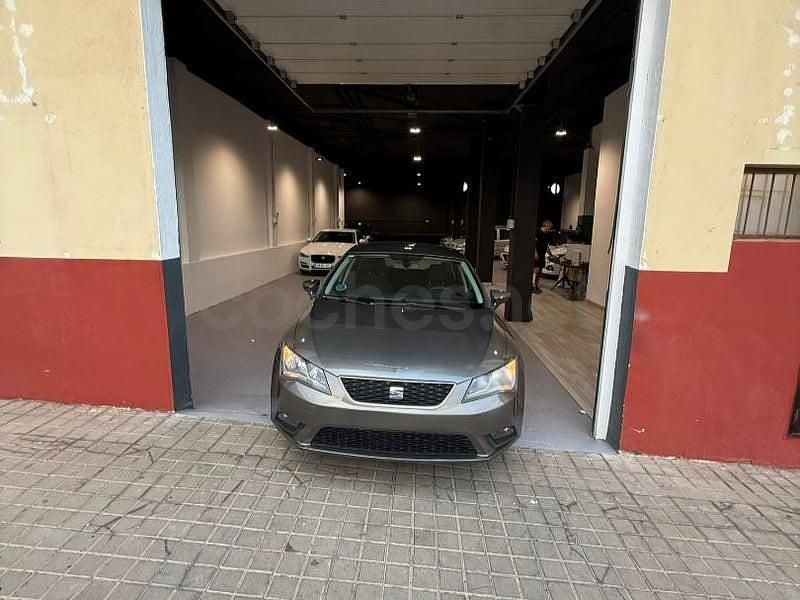 Gris / plata Usado 2016 Seat Leon Style Berlina | 8590 € (Precio justo) - Imagen 1/4