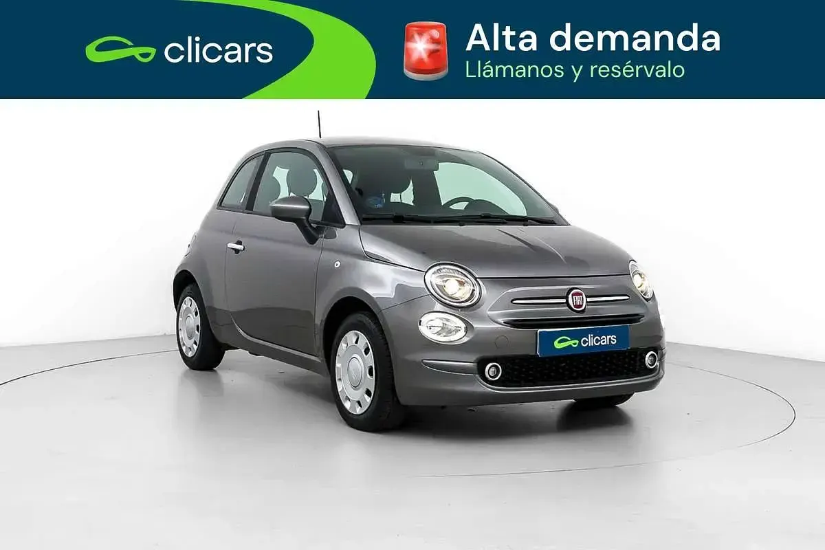 Usado Fiat 500 71 CV (52 kW) 2022 Gris Utilitario