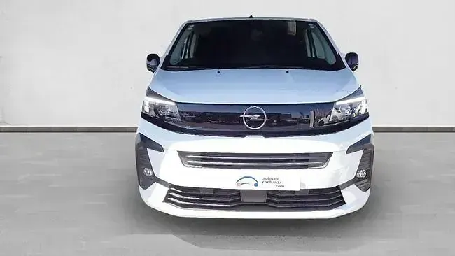 Usado Opel Zafira Life 180 CV (132 kW) 2025 Blanco Monovolumen