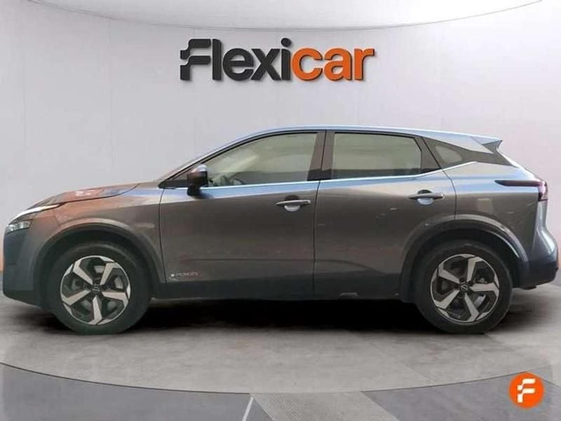 Usado Nissan Qashqai Acenta 190 CV (139 kW) 2024 Gris SUV