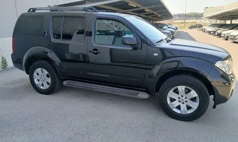 Usado Nissan Pathfinder SE 171 CV (125 kW) 2007 Negro SUV