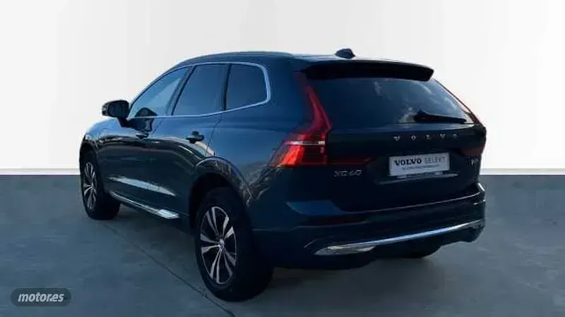 Usado Volvo XC60 Core 2025 Azul SUV
