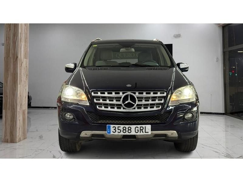 Usado Mercedes ML320 224 CV (164 kW) 2009 Azul SUV