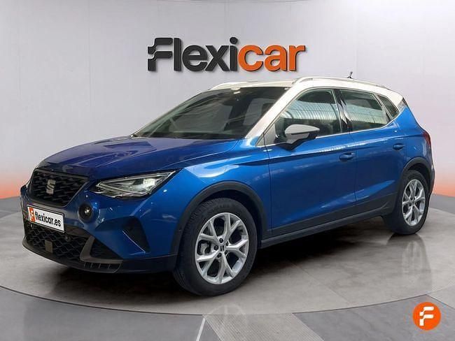 Usado Seat Arona FR 110 CV (80 kW) 2024 Azul SUV