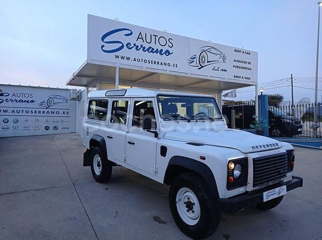 Usado Land Rover Defender 122 CV (89 kW) 2016 Blanco Familiar