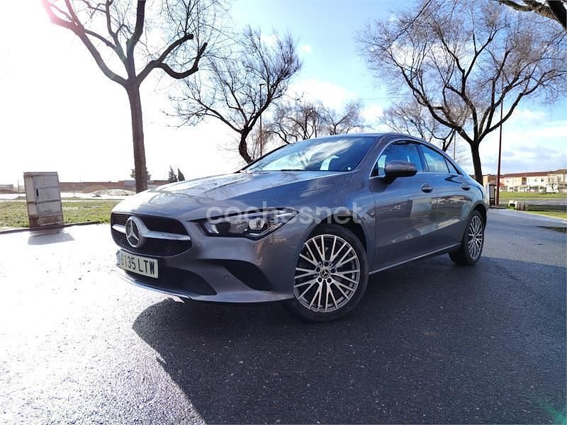 Usado Mercedes CLA250e 218 CV (160 kW) 2021 Gris / plata Berlina